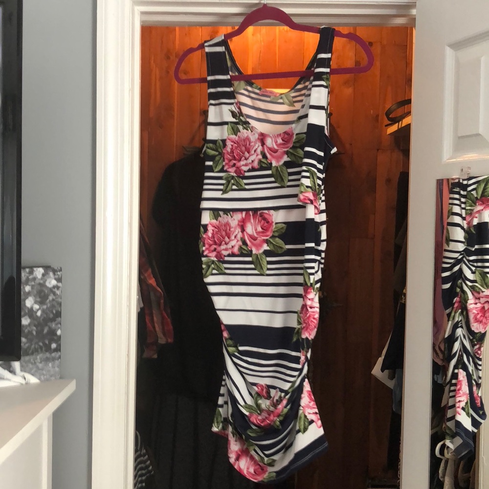 Maternity dress